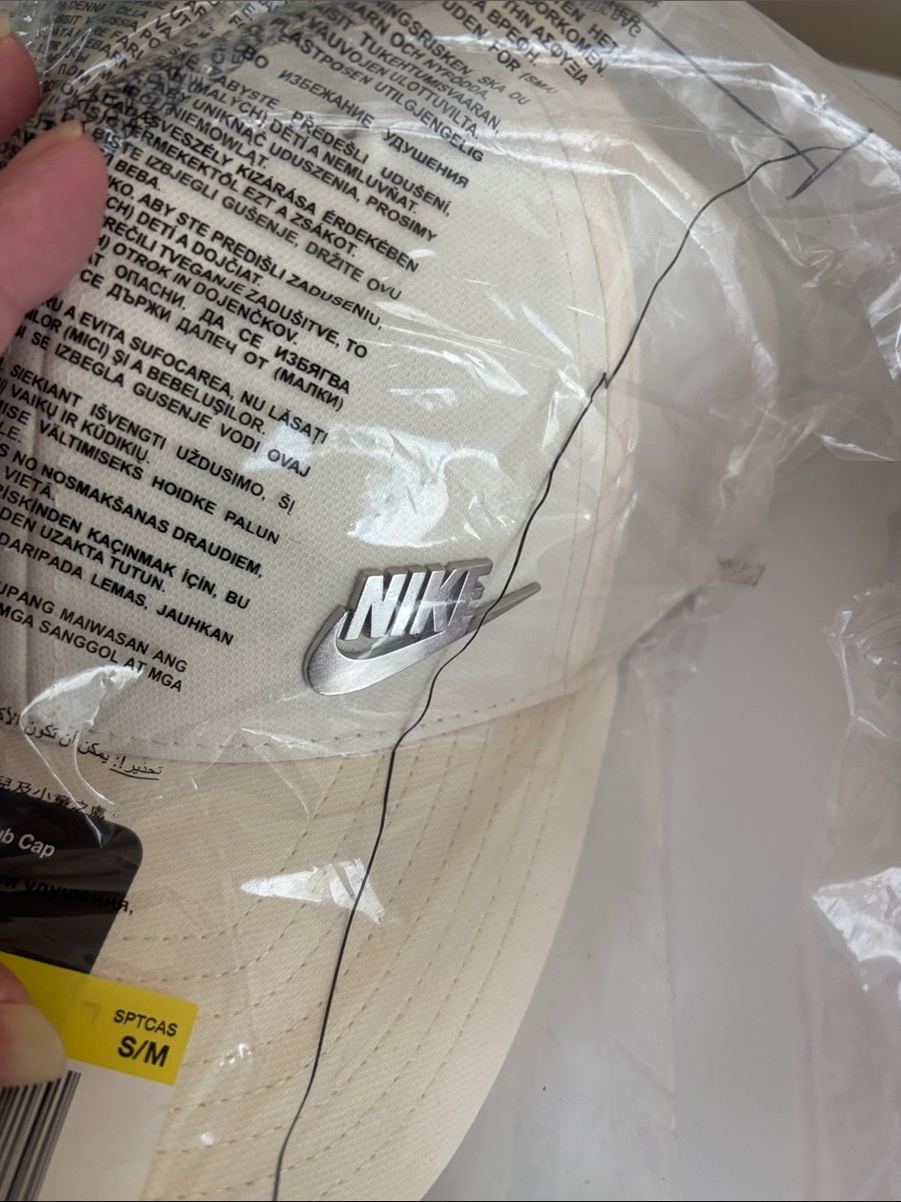 Nike Pink Or Cream Baseball Caps. Pick ONE UNISEX - Picture 11 of 16
